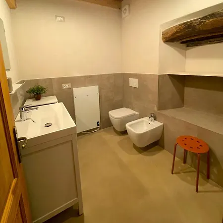 Apartment Ca' Del Luf - 1 *